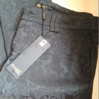 Черен дамски панталон с флорални мотиви, снимка 6 - Спортни екипи - 30622955