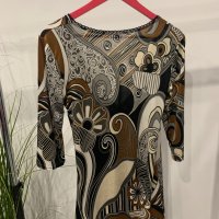 Дамска блуза в размер М, снимка 8 - Блузи с дълъг ръкав и пуловери - 42153446