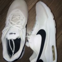 Дамски спортни обувки Nike AIR, снимка 3 - Маратонки - 42186274
