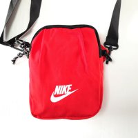 Чанта/чантичка Найк(Nike), снимка 2 - Чанти - 40765227