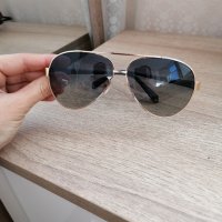 Слънчеви очила Полароид, снимка 2 - Слънчеви и диоптрични очила - 29305404