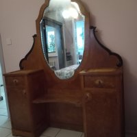 Старинна тоалетка с огледало, снимка 6 - Антикварни и старинни предмети - 42060953