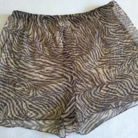 Копринени или памучни дамски къси панталонки, снимка 16 - Къси панталони и бермуди - 33498366