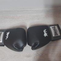 Боксови ръкавици Lonsdale 12oz НОВИ, снимка 6 - Бокс - 35085947