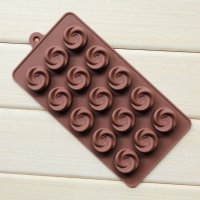 929 Силиконова форма за шоколадови бонбони Розички, снимка 3 - Форми - 42106584