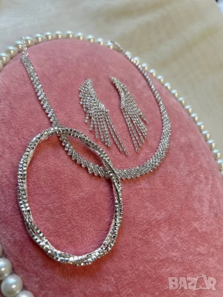 колие, гривна и обеци , снимка 1