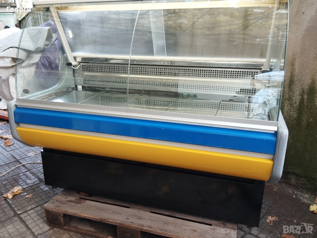 хладилна витрина , снимка 1