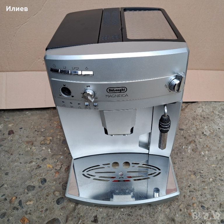 Кафемашина Delonghi Magnifica , снимка 1