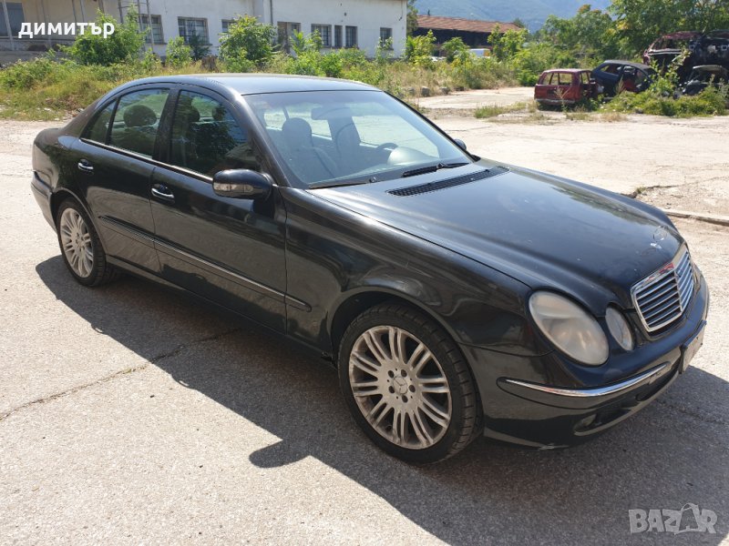Mercedes E270 2.7cdi -на части, снимка 1