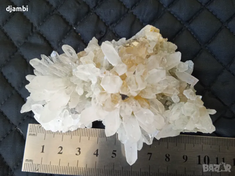 №230, Кварц,Кварцова друза,Лимонит,Планински кристал,Кристали,Минерали,Родопи,Мадан,, снимка 1