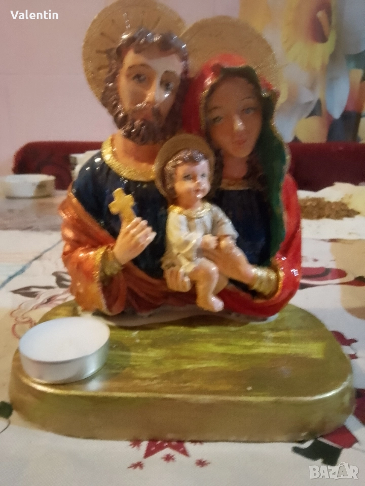 Керамична статуетка свещник Свето Семейство , снимка 1