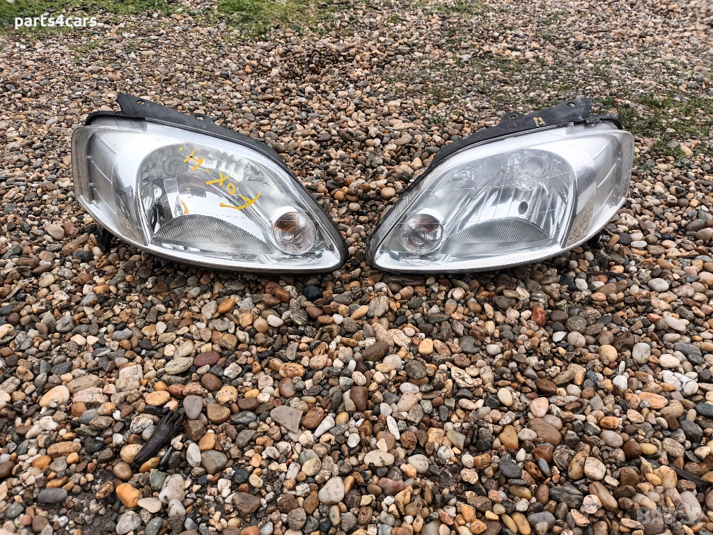 ляв и десен фар за фолксваген фокс VOLKSWAGEN FOX, снимка 1