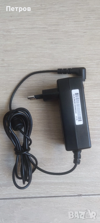 Адаптер LG 19V 1.7A, снимка 1