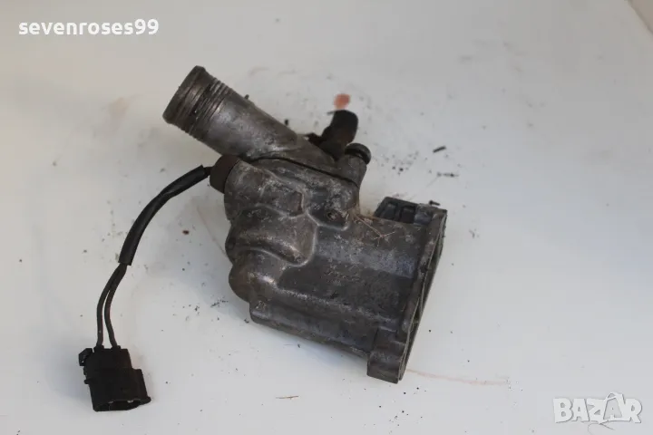 Корпус термостат Renault Laguna 1 2.0i 1997 Рено Лагуна 1 хечбек Volvo 1397909, снимка 1