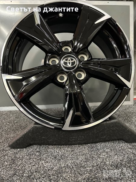 Джанти 17 цола 5х114.3 Toyota C HR Yaris Cross Corolla Cross, снимка 1