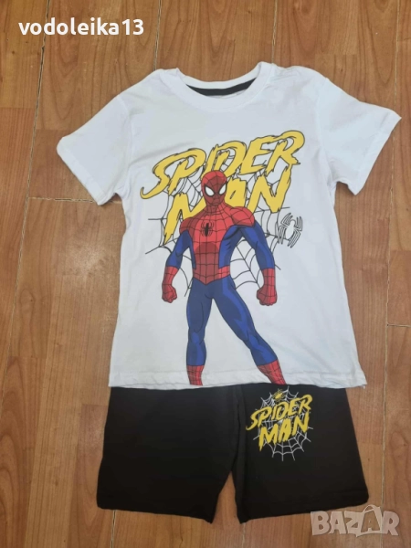 нов комплект със спаидермен черно и бяло, снимка 1