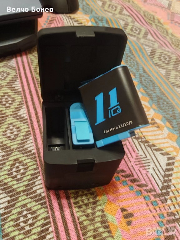 Зарядна станция + 2 батерии за GoPro Hero 9 / 10 / 11, снимка 1