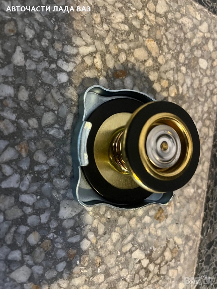 Нова капачка радиатор Лада , снимка 1