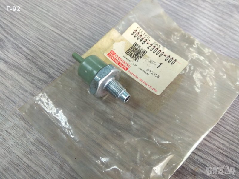 90048-23009-000**NEU**Daihatsu**Feroza**GRAN MOVE**Cuore**MOVE**ДАТЧИК НА КОЛЕКТОР**, снимка 1