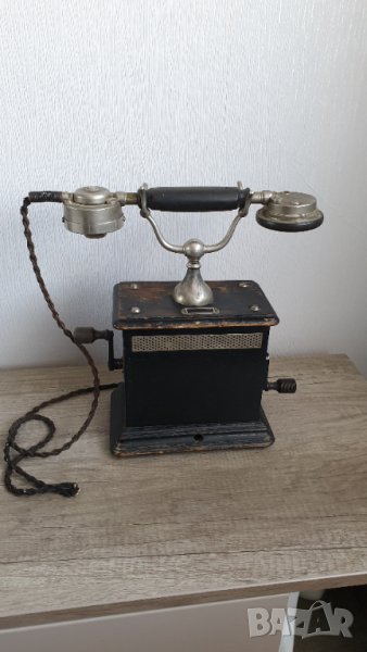 Рядък телефон с две манивели началото на 20 век, снимка 1