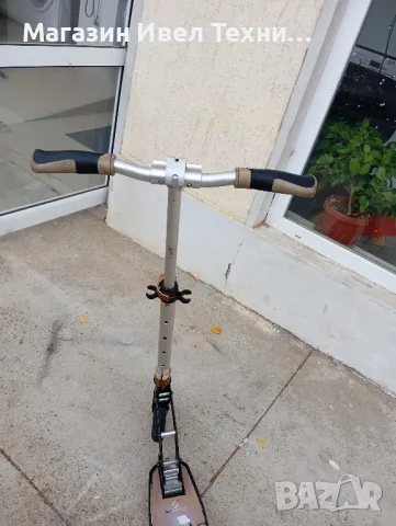 тротинетка , снимка 3 - Детски велосипеди, триколки и коли - 47300146