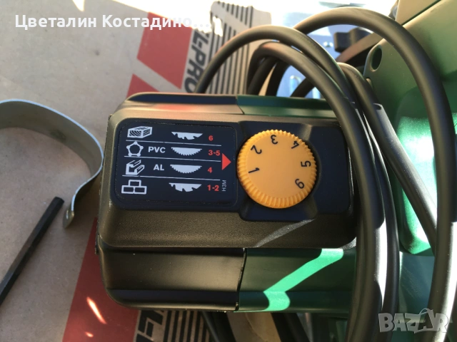 настолен циркуляр Bosch, със стойка Bosch, снимка 15 - Циркуляри - 54258925