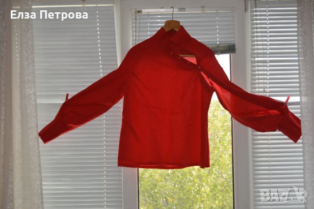 Нестандартна памучна червена риза, произведена в България, снимка 1 - Ризи - 42326810