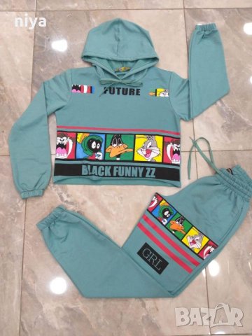 Спортен екип със анимационните герои от Looney Tunes във зелен цвят 