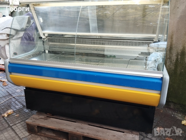 хладилна витрина 