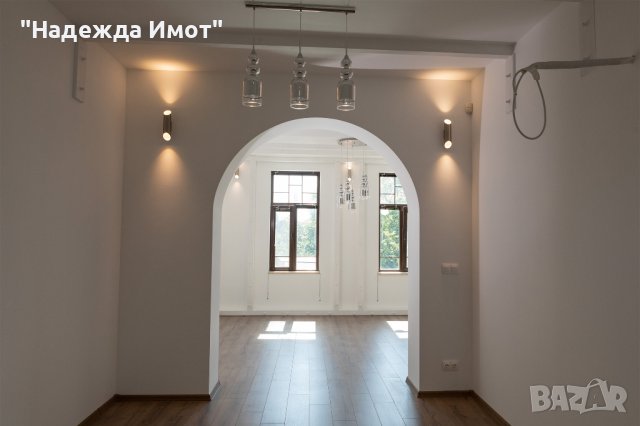 КЪЩА В ИДЕАЛЕН ЦЕНТЪР ГР.ВАРНА, снимка 10 - Къщи - 42599024