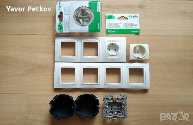 Продавам Декоративни рамки Schneider Electric Unica 