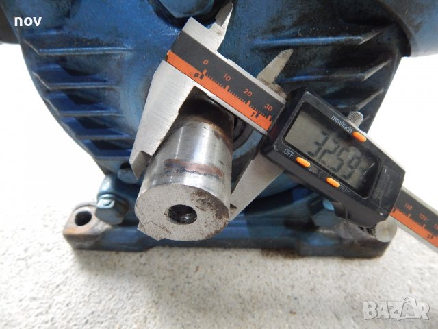 Англииски редуктор RENOLD HOLROYD, снимка 4 - Други машини и части - 38230549