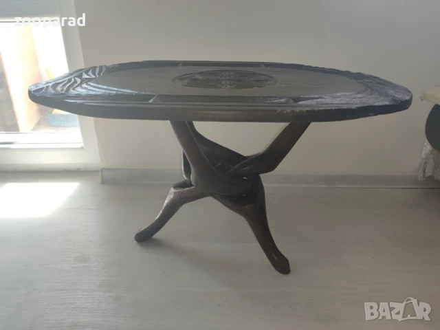 Африканска холна масичка с оригинални подвижни крачета. , снимка 4 - Антикварни и старинни предмети - 51009288