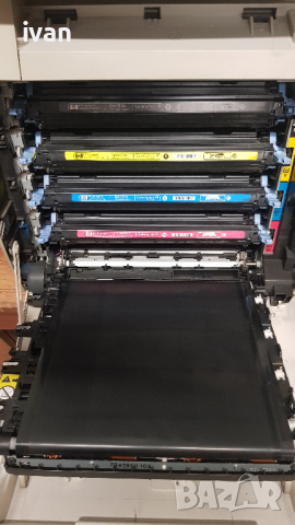 Hp ColorLaserJet CM1015MFP  цветен лазерен, снимка 4 - Принтери, копири, скенери - 44526553