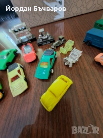 20бр. стари колички ретро играчки, снимка 3 - Колекции - 54320122