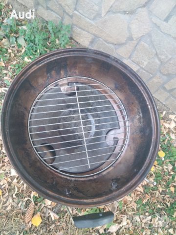 Барбекюто BARBE за класическо готвене на дървени въглища  , снимка 6 - Барбекюта - 42441186