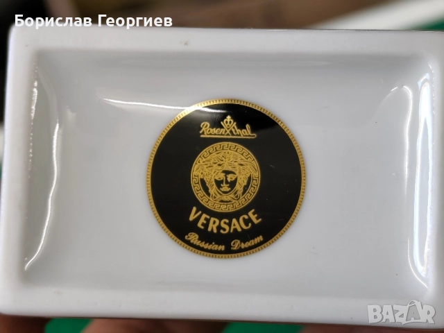 Малък порцеланов часовник versace by rosenthal, снимка 4 - Колекции - 51510913