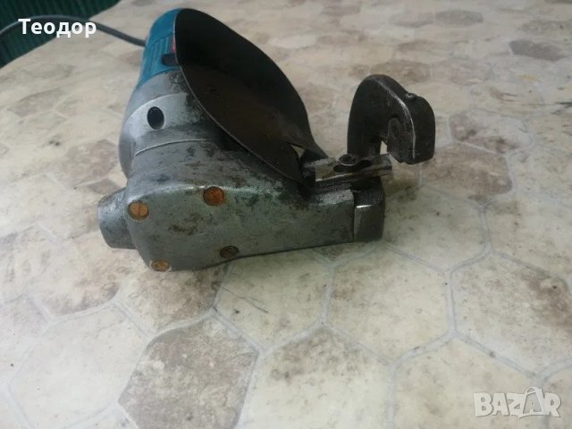  Електрическа ножица за ламарина bosch , снимка 8 - Други машини и части - 31833439