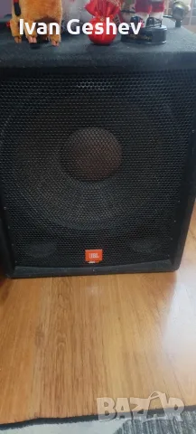 продавам субуфер jbl 18 инча