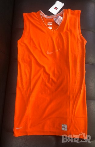 Термо потник Nike Pro , снимка 2 - Спортни дрехи, екипи - 37411957