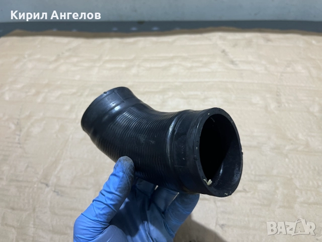 Левия маркуч към кулера за BMW E46 320D (136 к.с.)