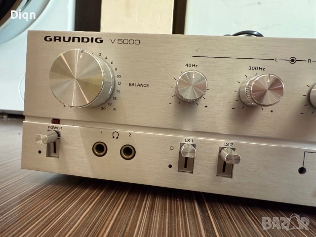 Grundung V5000, снимка 4 - Ресийвъри, усилватели, смесителни пултове - 52080572