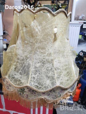 Стар абажур/свинска кожа за реставрация , снимка 2 - Антикварни и старинни предмети - 42532368