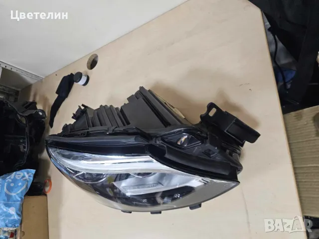 Десен фар Mercedes W166 GLE LED desen far мерцедес 166 гле, снимка 4 - Части - 49442720