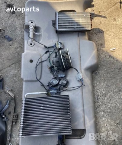 Chrysler voyager 2004година 2.5d мотор реостат клапи и радиатори парно