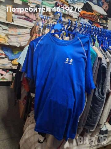 Продавам тениска на Under Armour Спешно!!!