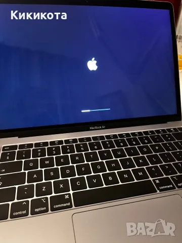 MacBook Air Retina 13-inch, 2018, 128gb + адаптер, снимка 4 - Лаптопи за дома - 56333896