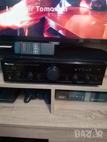 Усилвател Pioneer + дистанционно