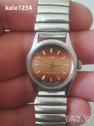 Дамски часовник ЗАРЯ 21камъка. Механичен механизъм. Руско производство. Ретро модел. Vintage watch 