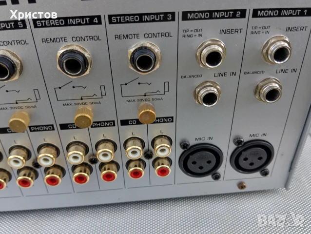 DJ Миксер BEHRINGER, снимка 11 - Ресийвъри, усилватели, смесителни пултове - 50476702